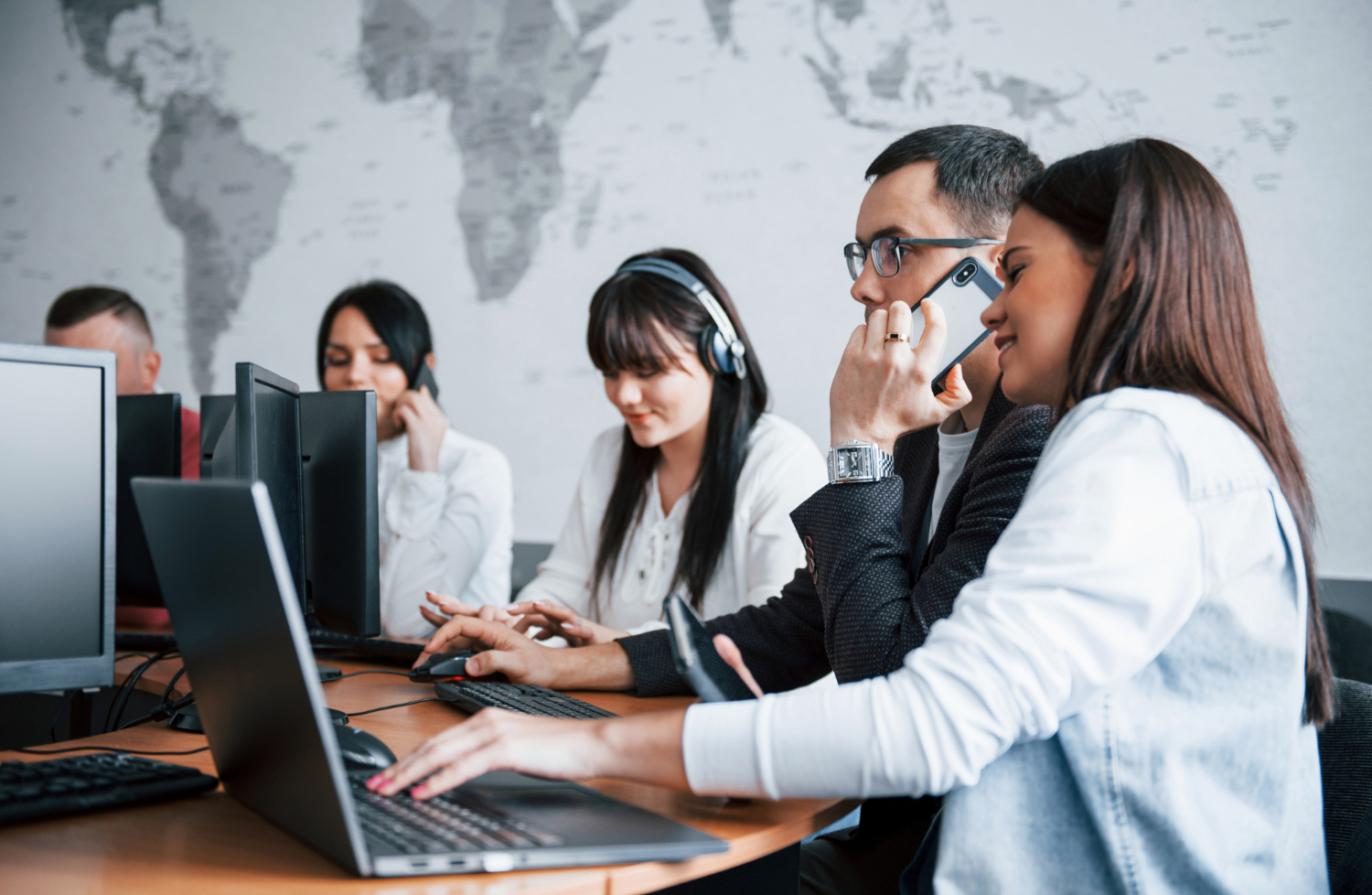 IT Support Outsourcing: The Do’s & Don’ts of Outsourcing Services